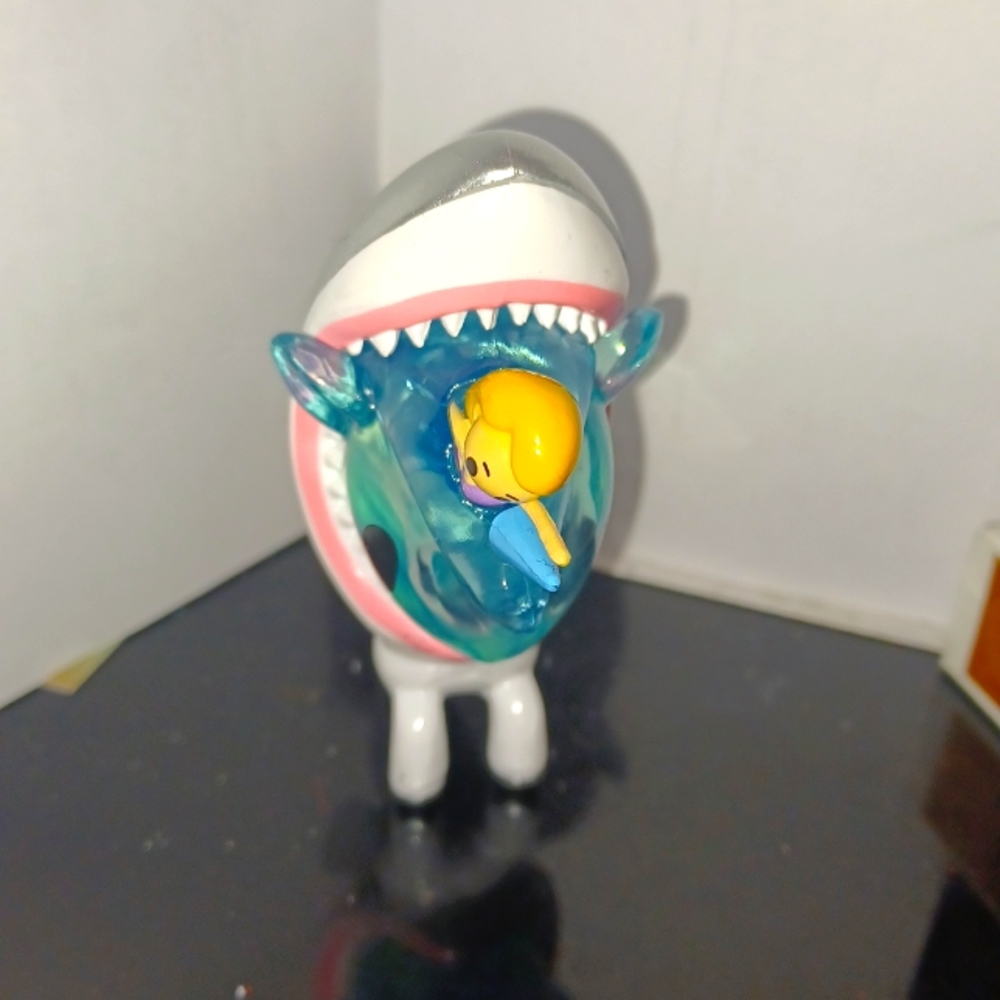 Tokidok shark Maxilla brand new without bock
